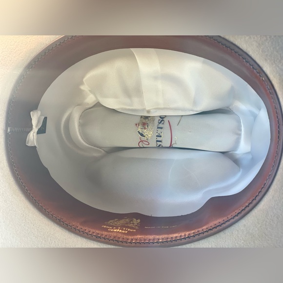 Stetson 6x Open Road
Silverbelly 7 1/4 - Picture 3 of 11